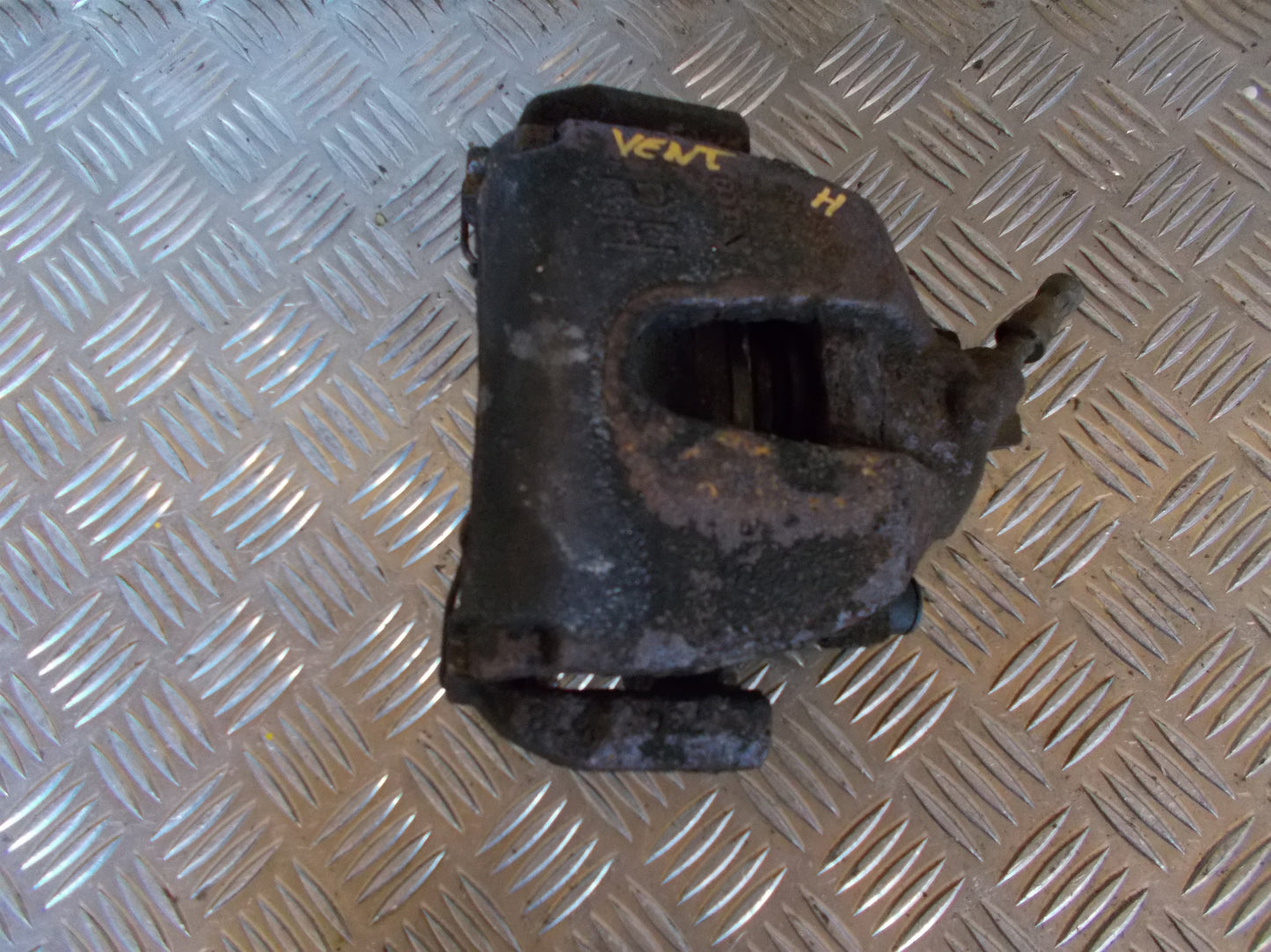 Volvo S40/V50 Bremsekaliber VF Med OEM Nr. 36000485 Fra Volvo Ophugger