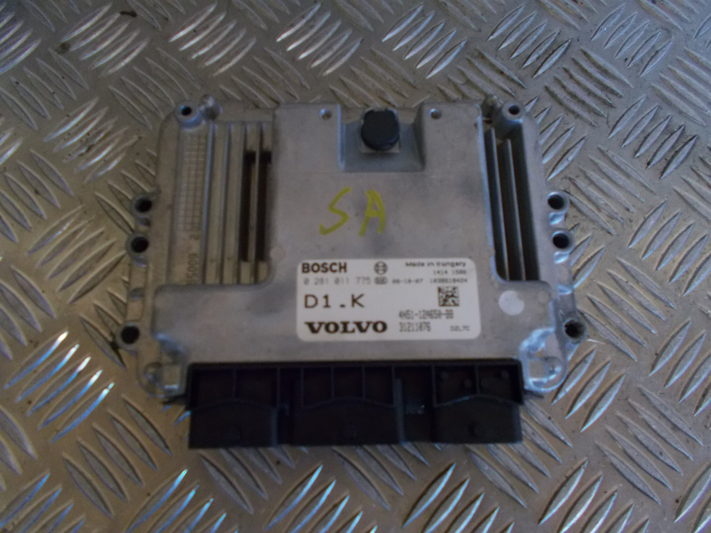 Volvo S40/V50 Motorstyring - Motorstyreboks - Injection Elboks Med OEM Nr. 31211076 Fra Volvo Ophugger