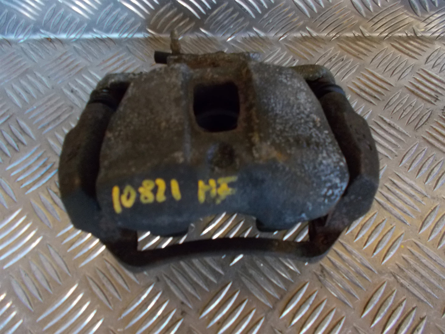 Toyota Avensis Verso Bremsekaliber Hf Med OEM Nr. Ophugger Fra Toyota Ophugger