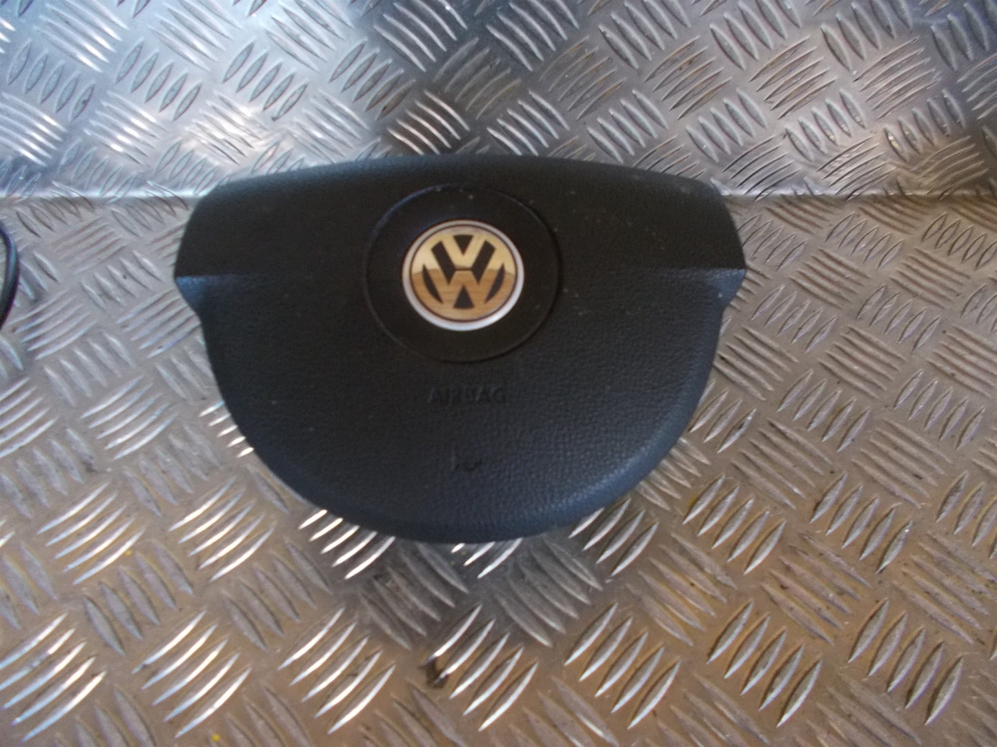 VW Passat 3C Airbag Med OEM Nr. 3C0880201AP Fra VW Ophugger