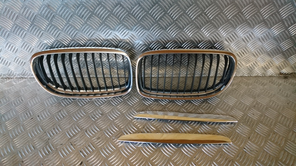 BMW 3-Serie E90/E91/E92 Frontgitter Med OEM Nr. Ophugger Fra BMW Ophugger