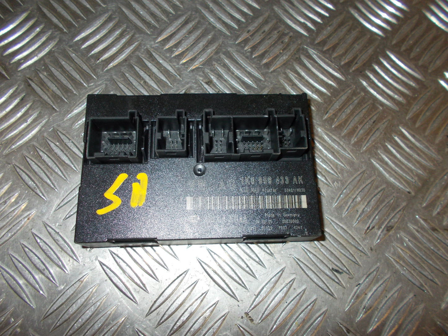 VW Jetta 1K Bcm / Komfortkomputer Med OEM Nr. 1K0959433AK Fra VW Ophugger