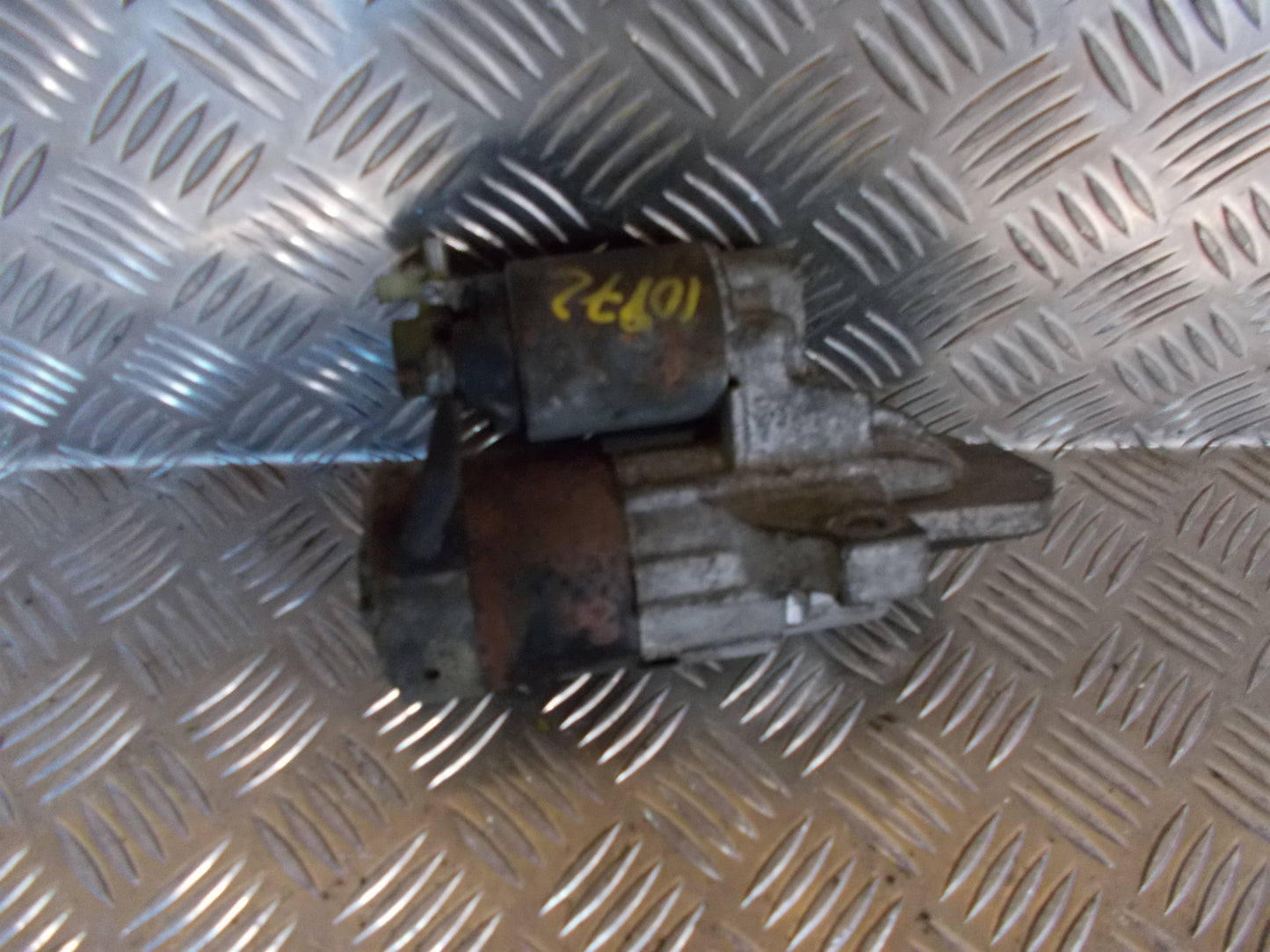 Mazda 6 Gg/Gy Starter Med OEM Nr. M000T90981 Fra Mazda Ophugger