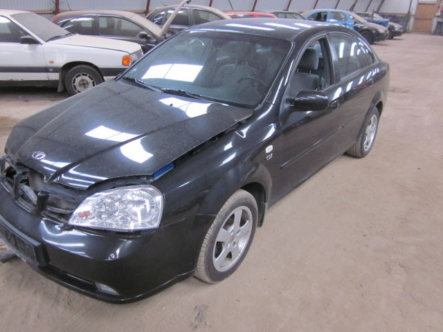 Daewoo Nubira Pluk-Selv-Bil Med OEM Nr. Ophugger Fra Daewoo Ophugger