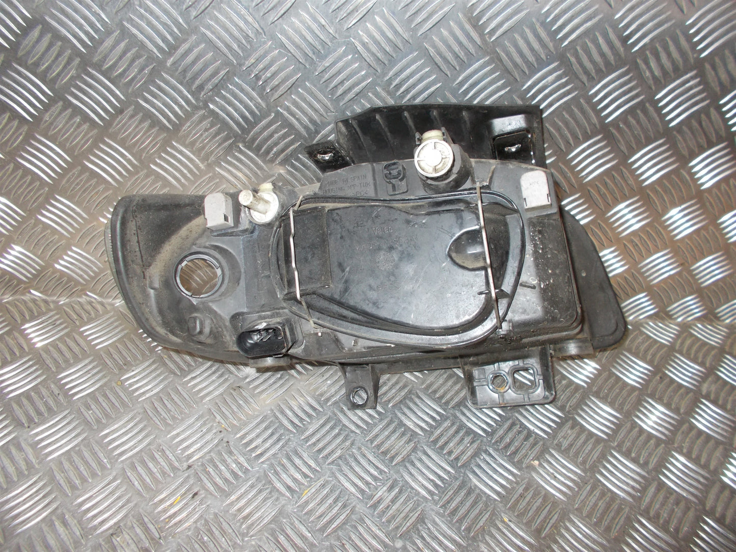 Seat Cordoba Forlygte Med OEM Nr. 6K1941043A Fra Seat Ophugger