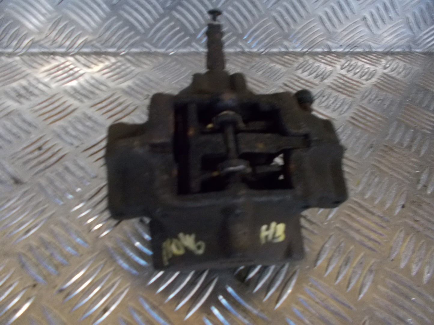 Mercedes E W210 Bremsekaliber Hb Med OEM Nr. Ophugger Fra Mercedes Ophugger