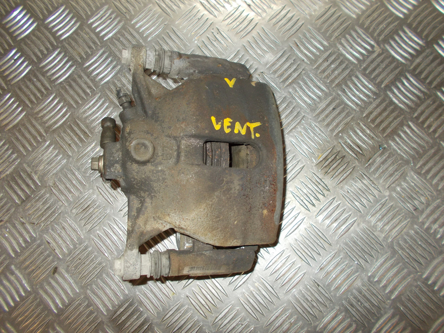 Skoda Octavia Bremsekaliber VF Med OEM Nr. 8V0615123 Fra Skoda Ophugger