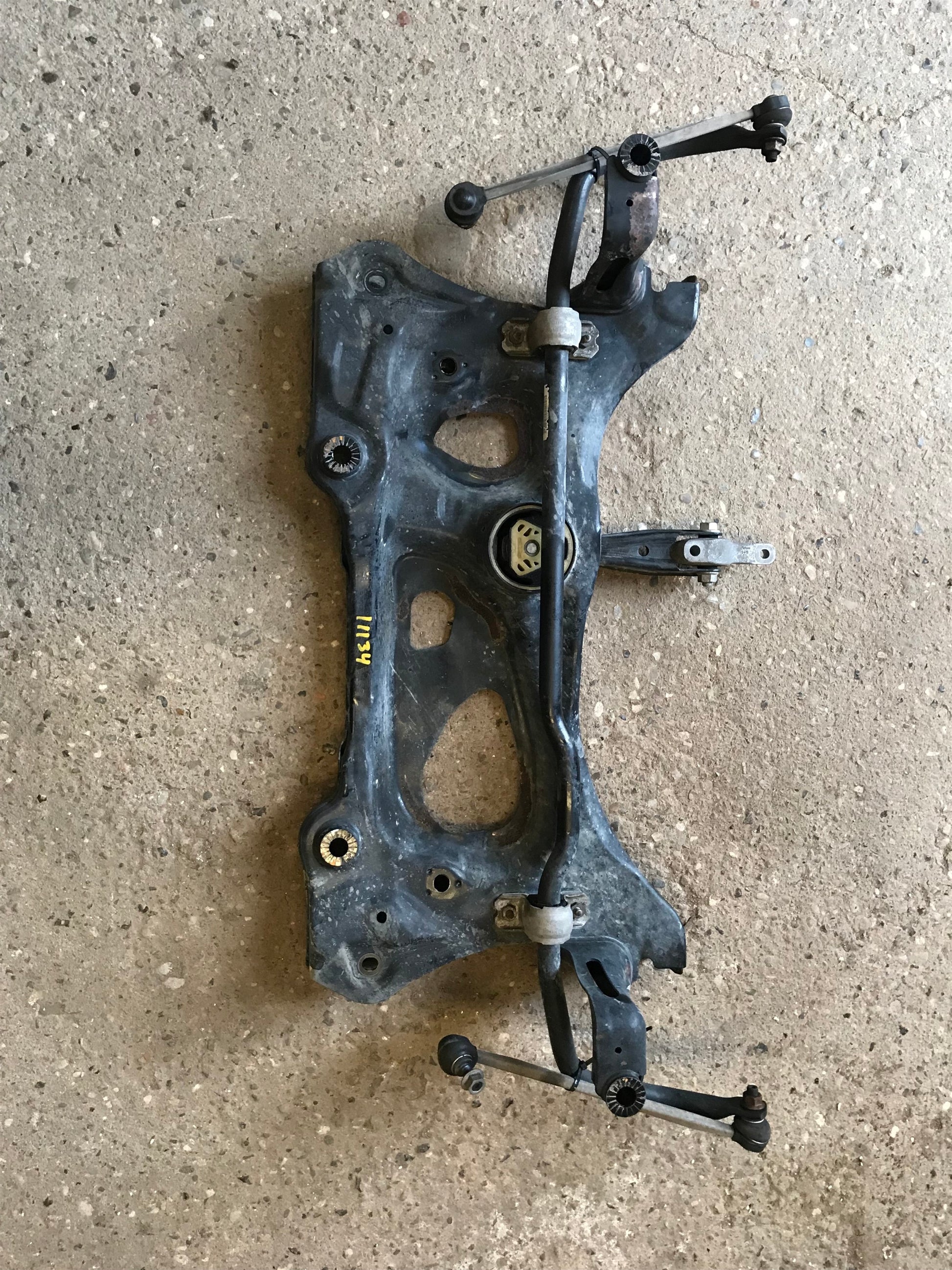 Skoda Octavia Forbro Med OEM Nr. 5Q0199315Q Fra Skoda Ophugger