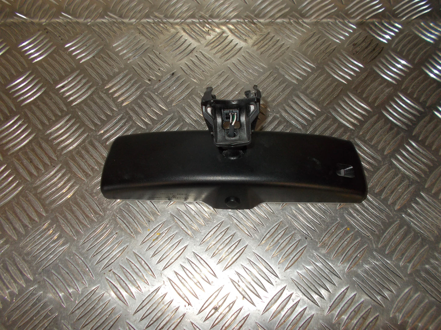 Skoda Octavia Bakspejl Indvend Med OEM Nr. 7N0857511L Fra Skoda Ophugger