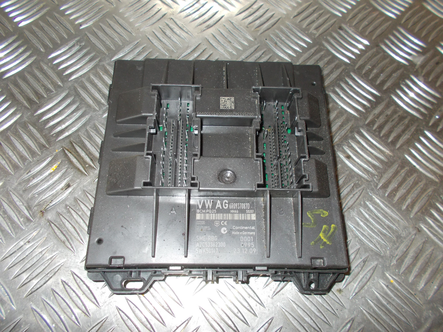 VW Polo 6R Bcm / Komfortkomputer Med OEM Nr. 6R0937087MZ29 Fra VW Ophugger