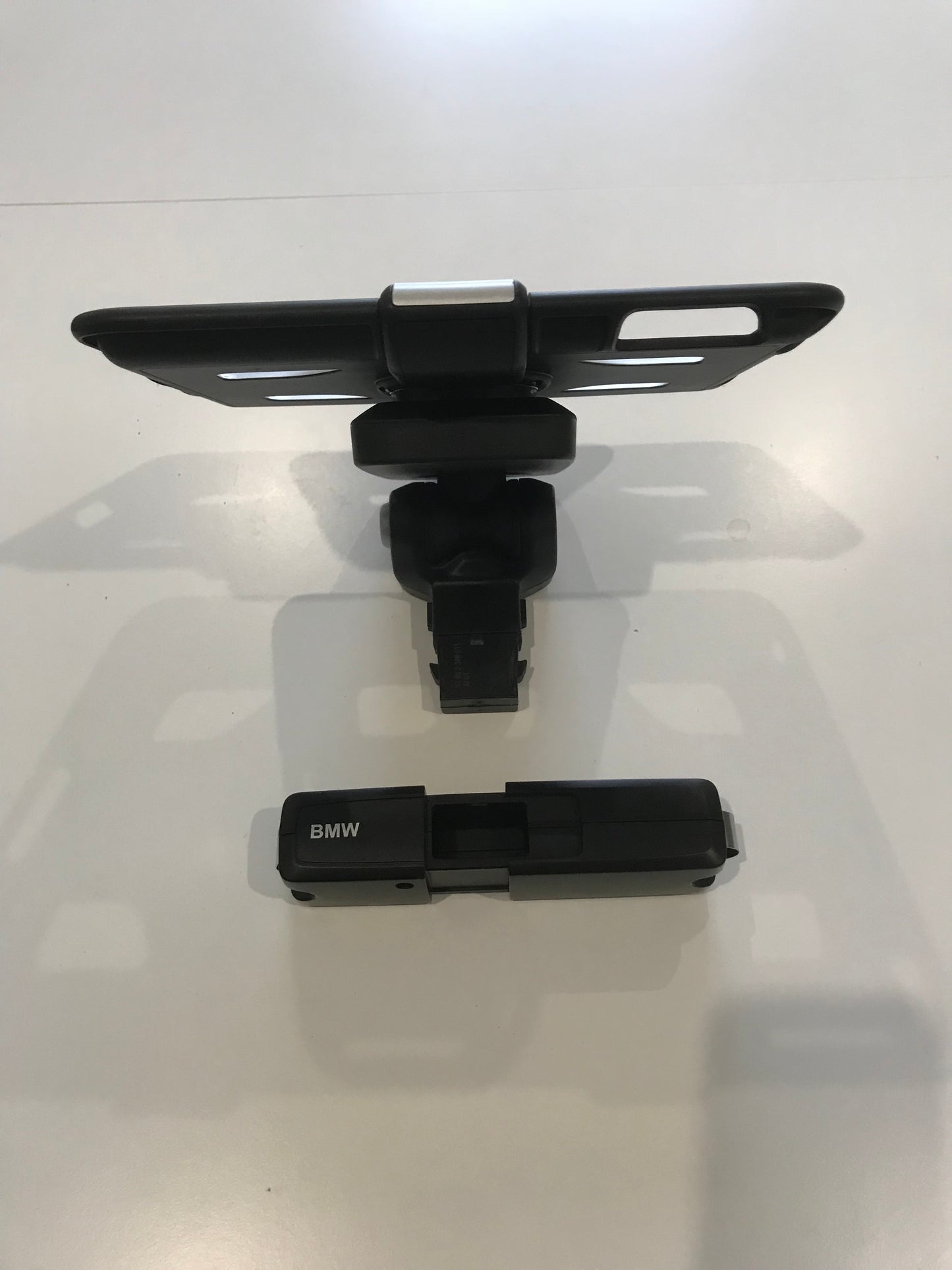 BMW 5-Serie F10/F11 Tilbehør Diverse Med OEM Nr. 51952349511 Fra BMW Ophugger