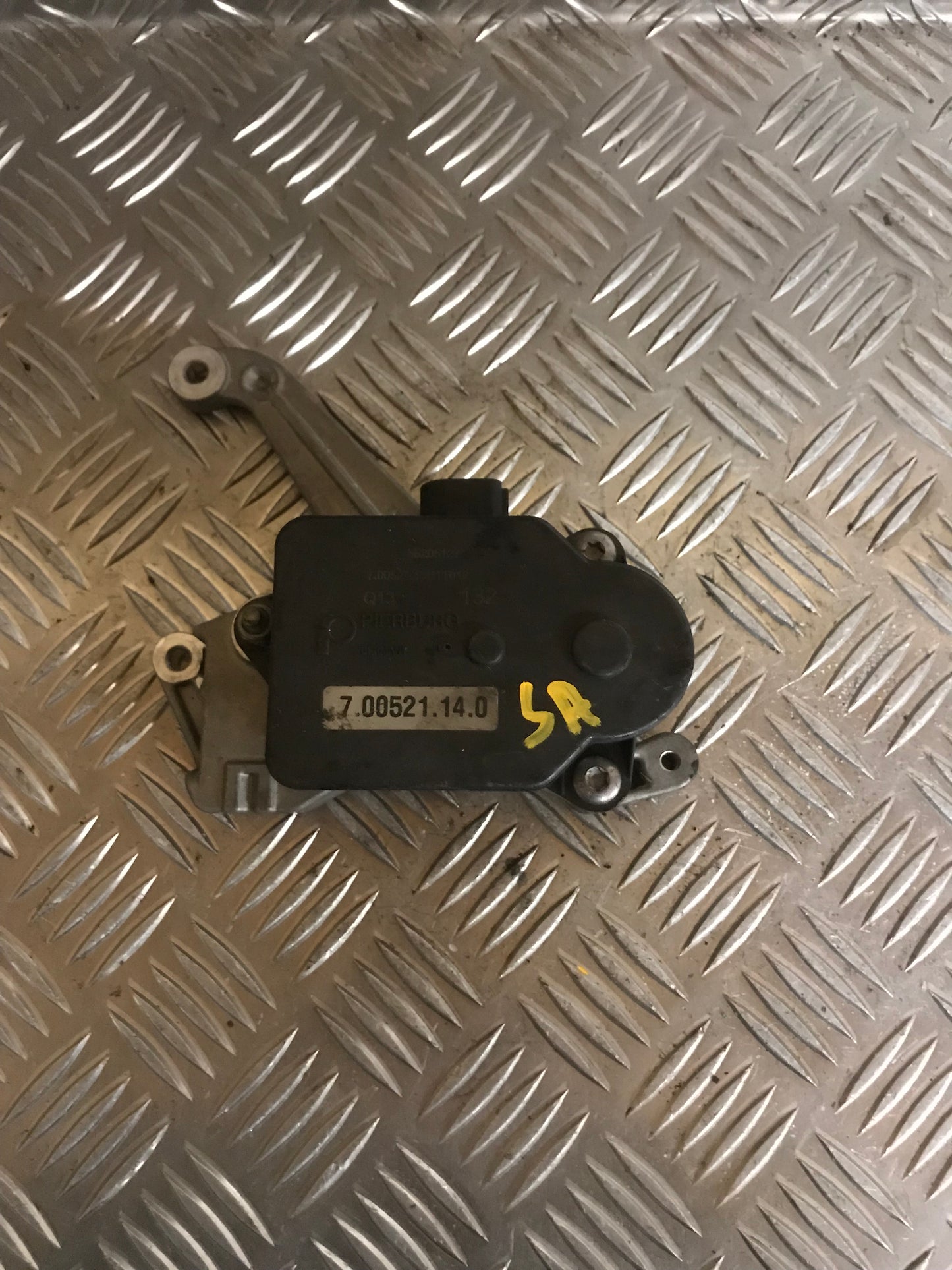 Opel Vectra C Spjældhus Med OEM Nr. 55205127 Fra Opel Ophugger