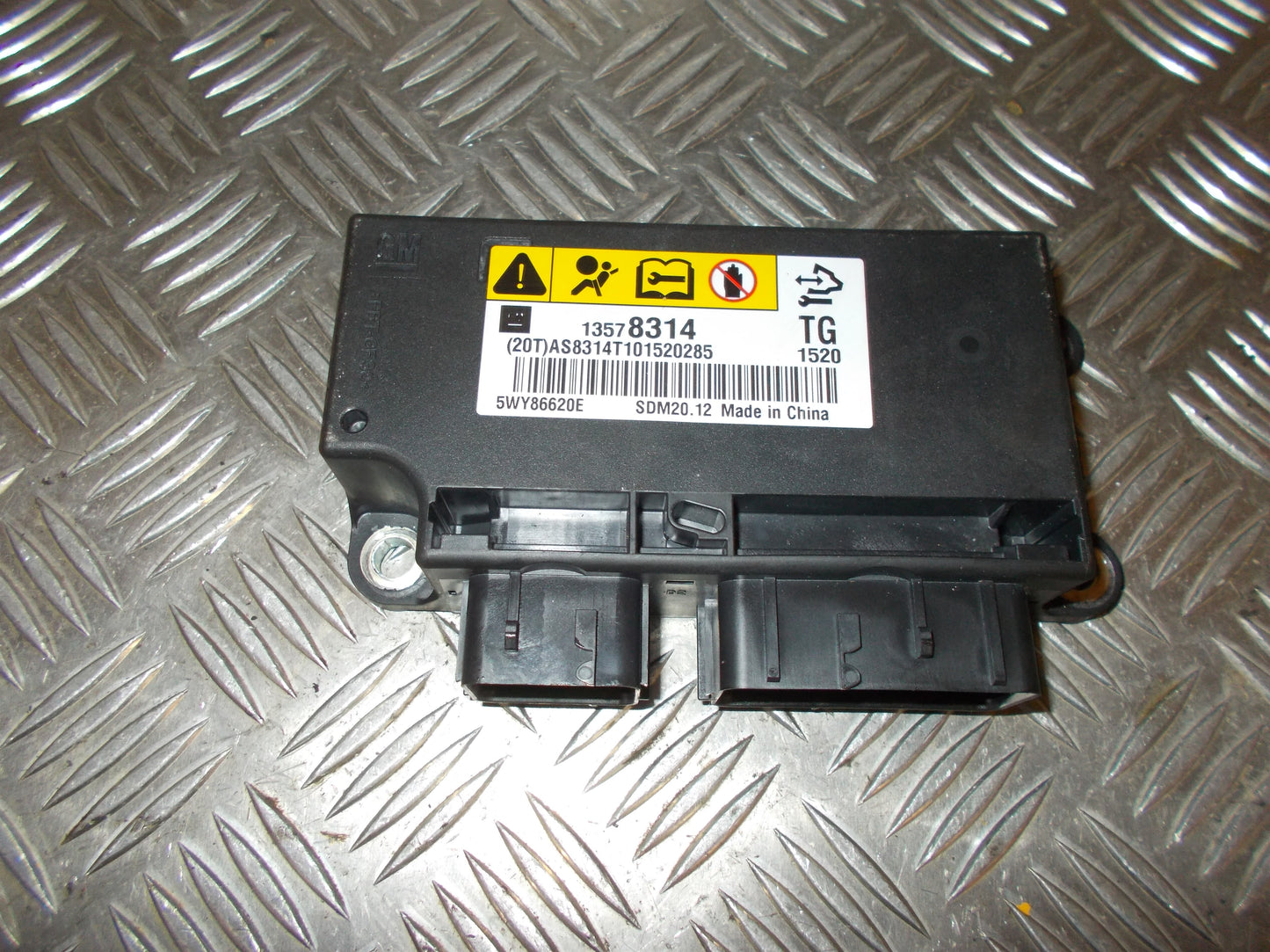 Chevrolet Spark Airbag Elboks Med OEM Nr. Ophugger Fra Chevrolet Ophugger