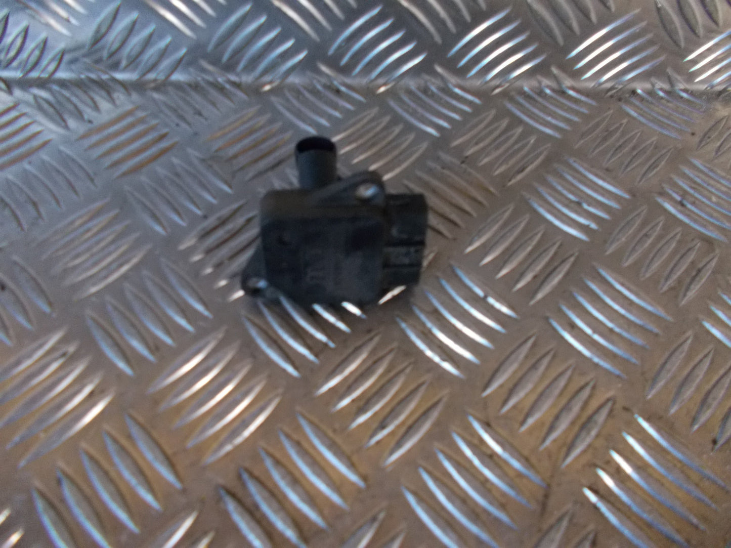 Mazda 5 Luftmængdemåler Med OEM Nr. Ophugger Fra Mazda Ophugger