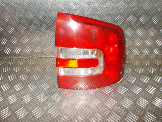 Skoda Octavia Baglygte Med OEM Nr. 1Z9945096 Fra Skoda Ophugger