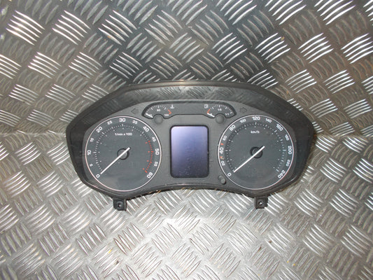 Skoda Octavia Speedometer - Instrument Med OEM Nr. 1Z0920841E Fra Skoda Ophugger