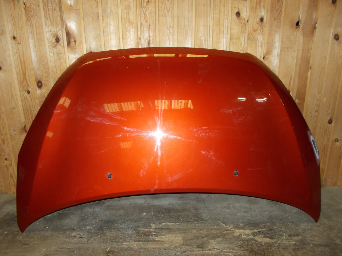 Suzuki Splash Fronthjelm Med OEM Nr. 5730051K00 Fra Suzuki Ophugger