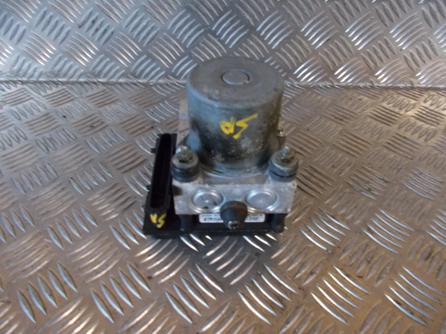 Citroen C1 ABS Pumpe Med OEM Nr. 0265950687 Fra Citroen Ophugger