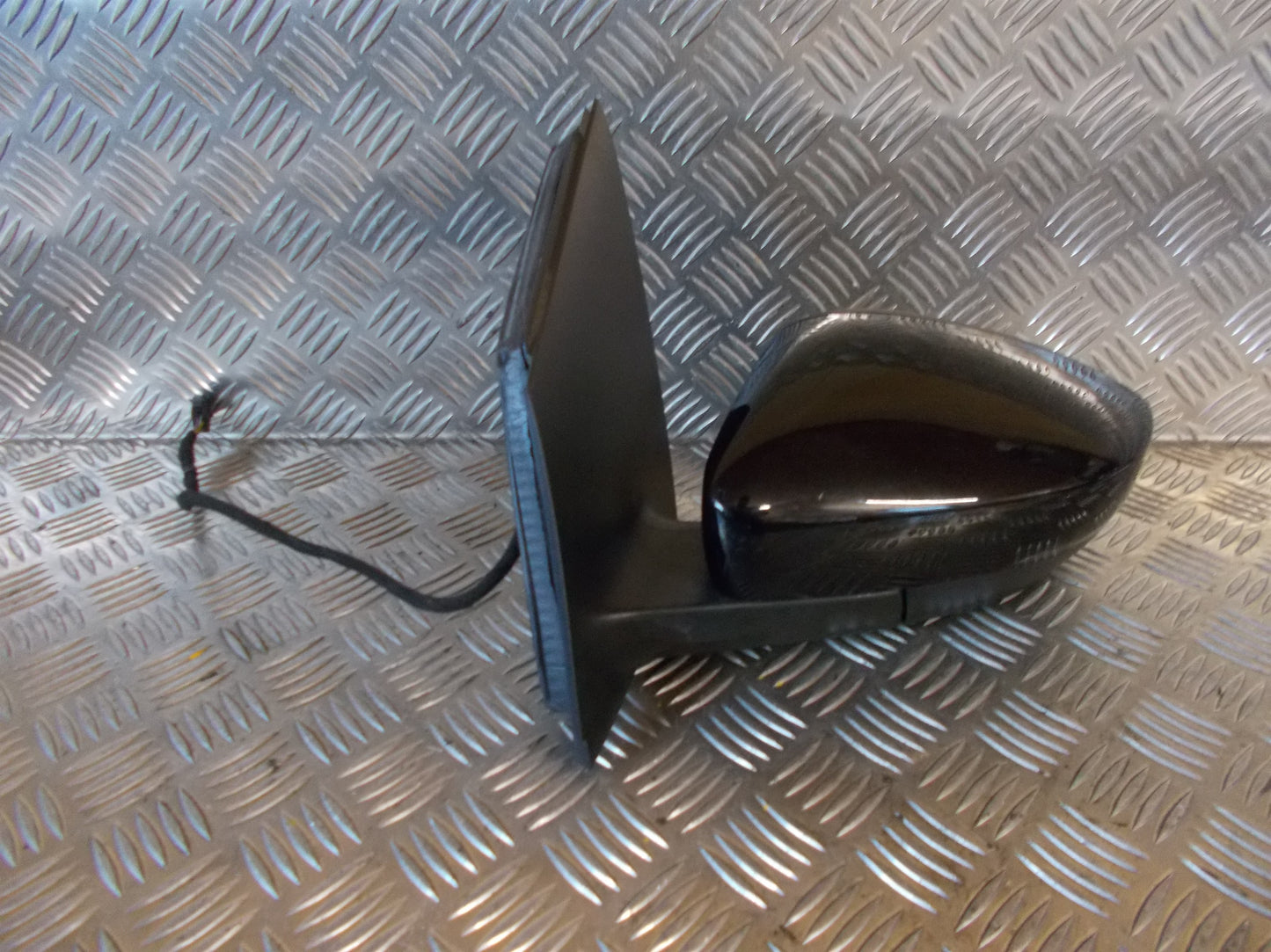 Audi Q3 8U Sidespejl Med OEM Nr. 6R1857501BE Fra Audi Ophugger