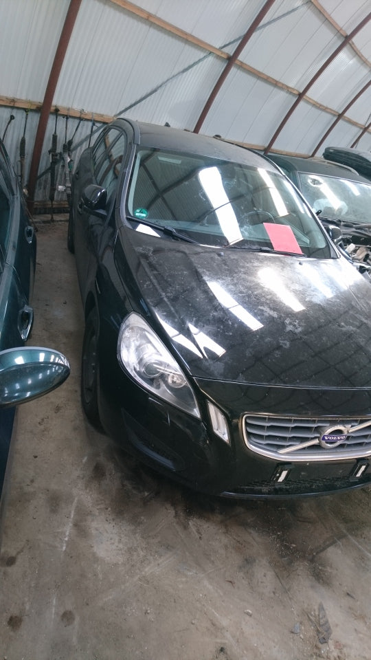 Volvo S60/V60 Pluk-Selv-Bil Med OEM Nr. Ophugger Fra Volvo Ophugger
