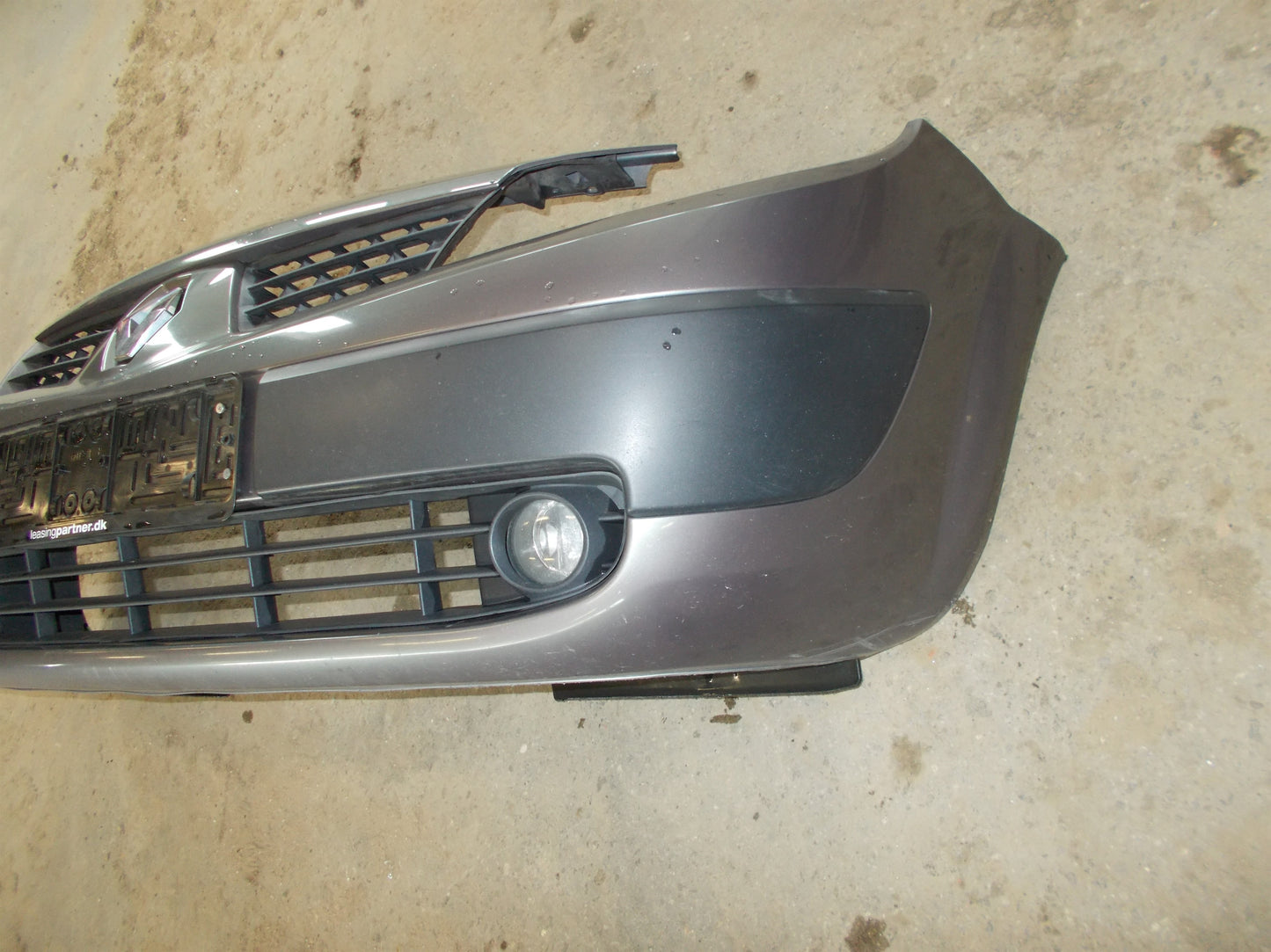 Renault Megane Scenic 2 Forkofanger Med OEM Nr. 7701474769 Fra Renault Ophugger