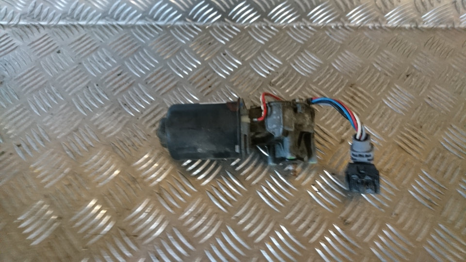 Renault Kangoo 1 Viskermotor Med OEM Nr. Ophugger Fra Renault Ophugger