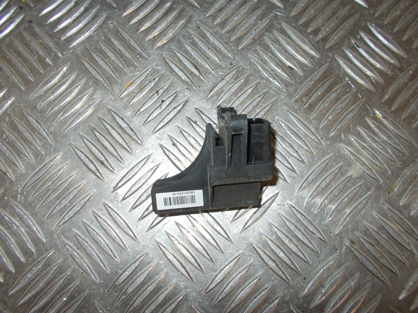 Audi A3 8P Radio Div. Tilbehør Med OEM Nr. 4B0919145B Fra Audi Ophugger
