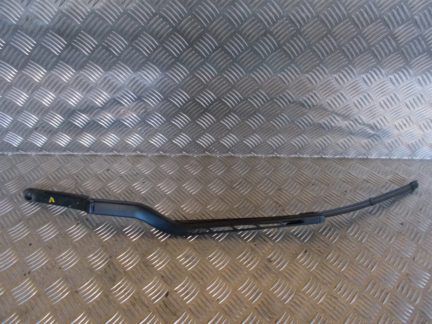 Audi A3 8P Viskerarm Med OEM Nr. 8P1955407A Fra Audi Ophugger