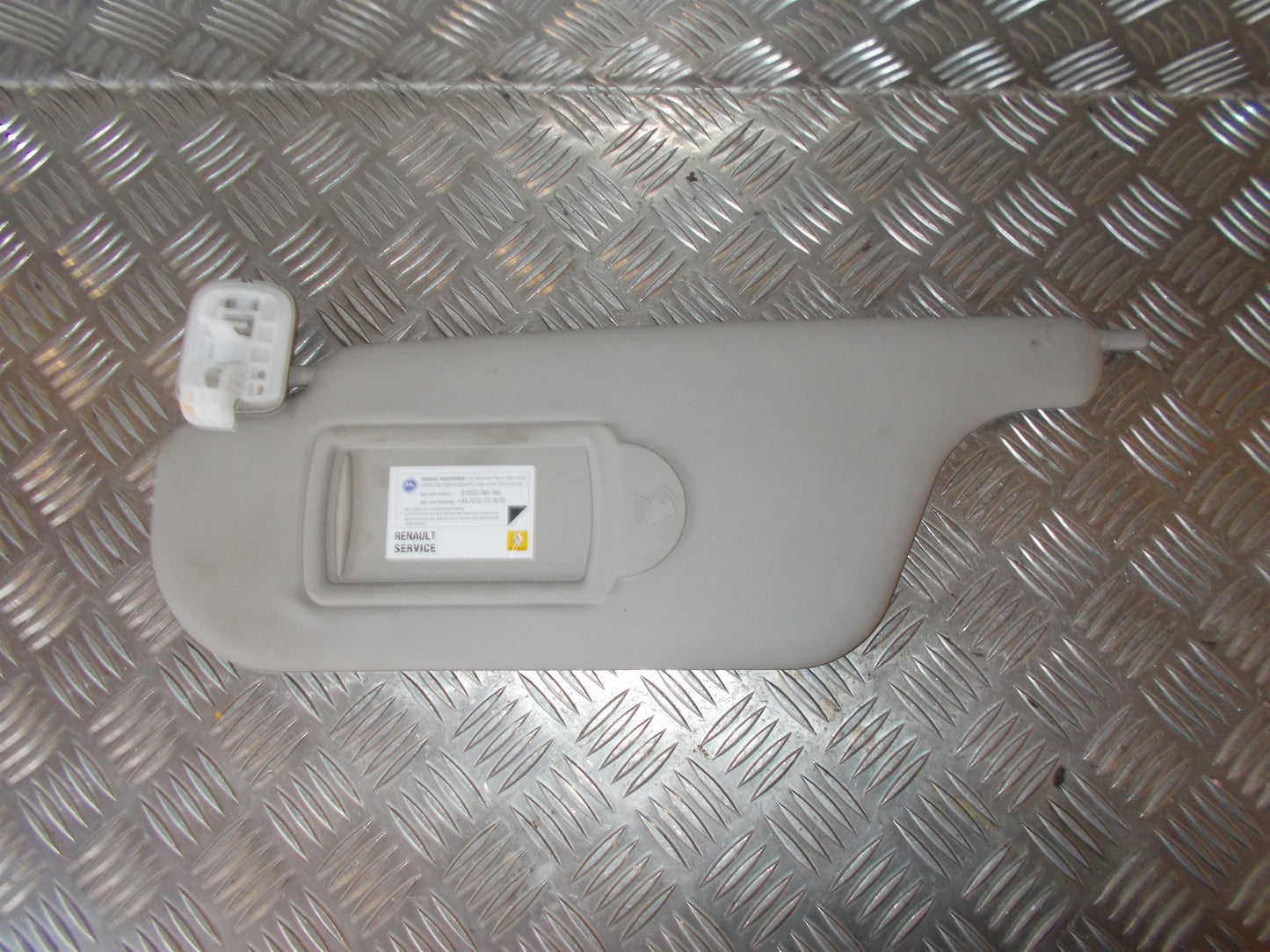 Renault Clio 3 Solskærm Med OEM Nr. Ophugger Fra Renault Ophugger