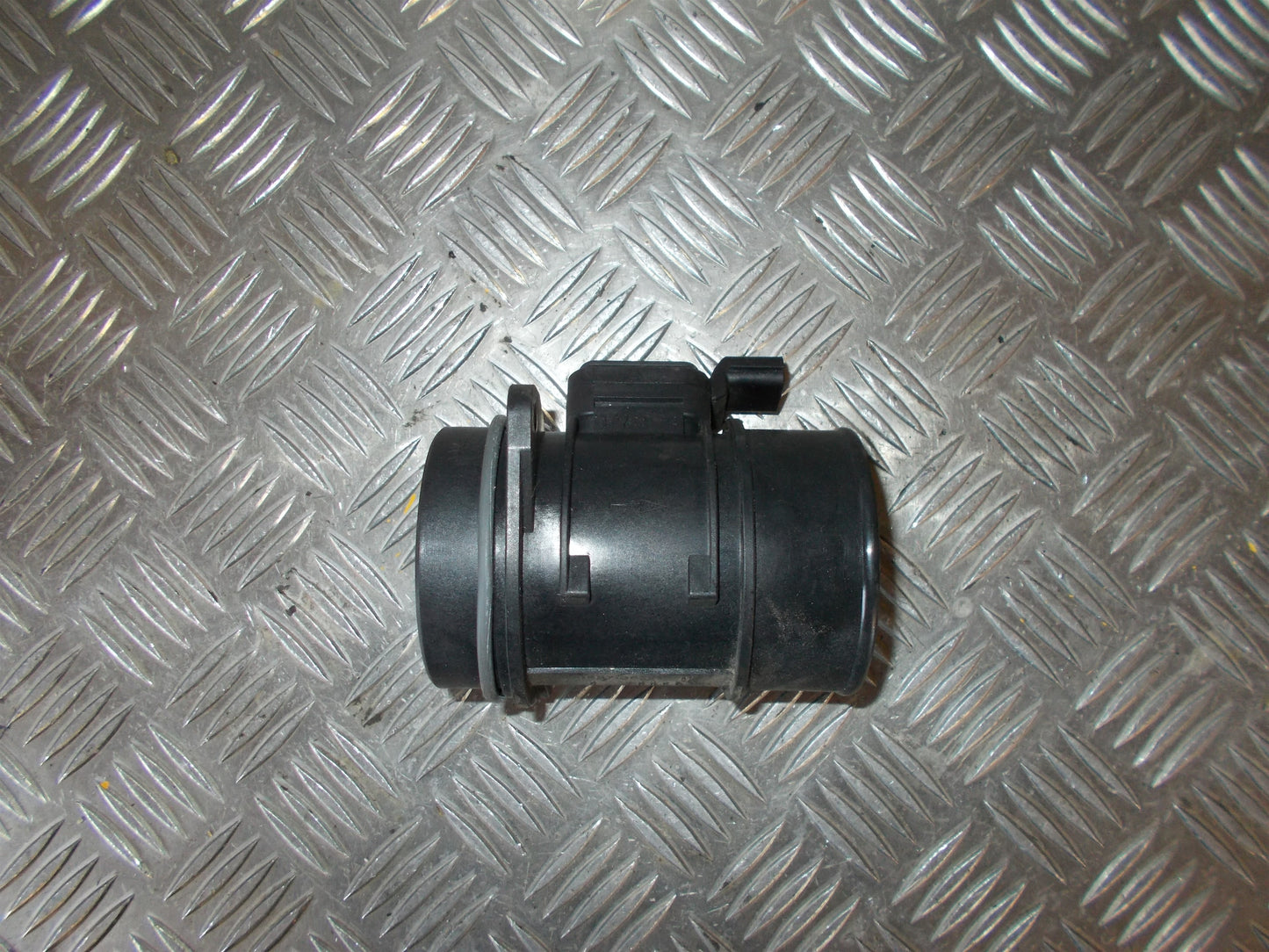 Renault Clio 3 Luftmængdemåler Med OEM Nr. 8200702517 Fra Renault Ophugger