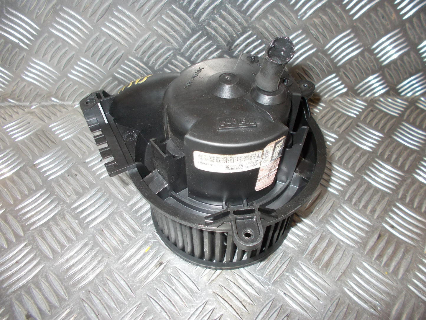 Mercedes Sprinter W901-05 Varmeblæser Med OEM Nr. Ophugger Fra Mercedes Ophugger