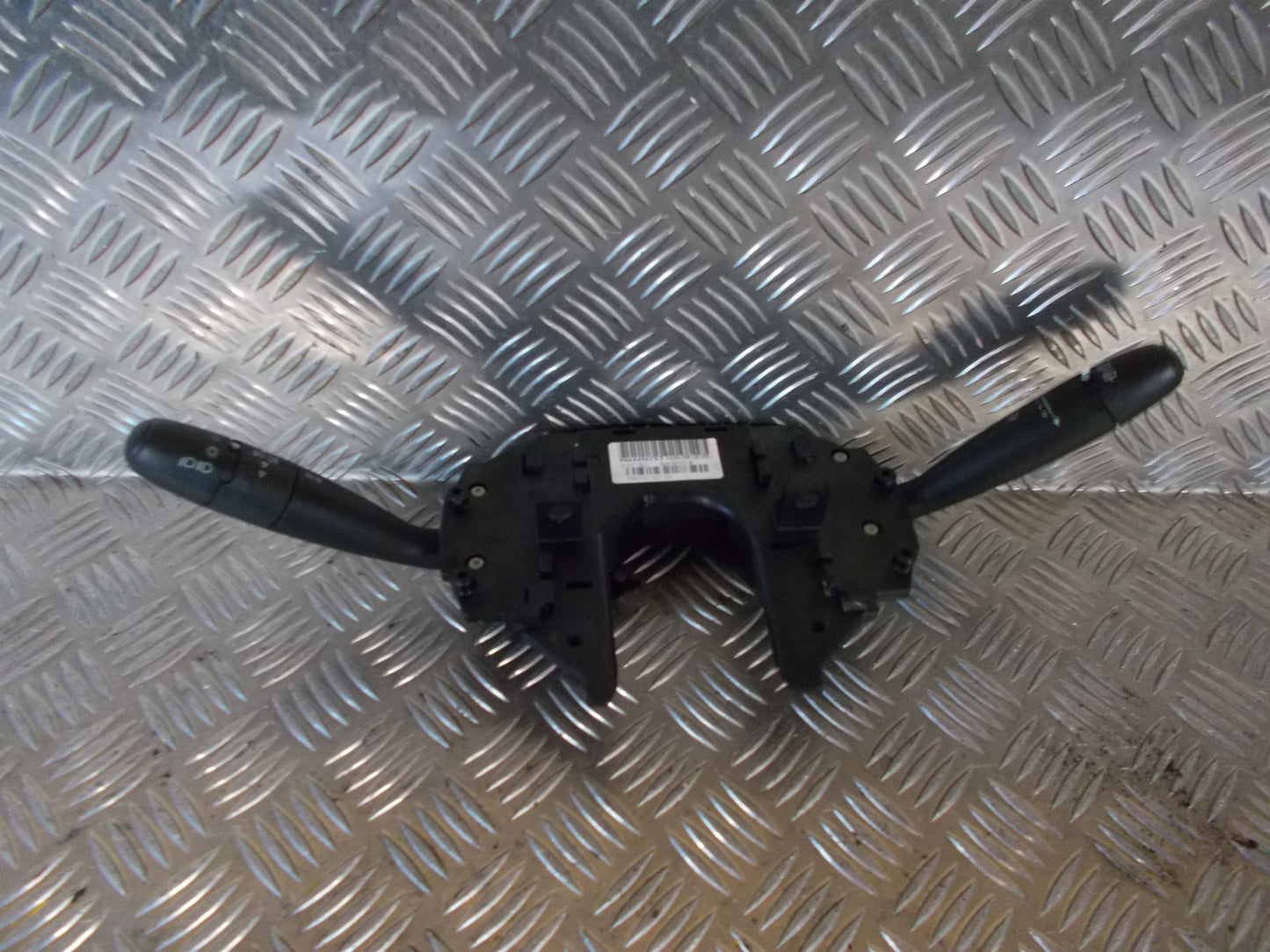 Citroen C4 Kontakt Combi Med OEM Nr. 6242HJ Fra Citroen Ophugger