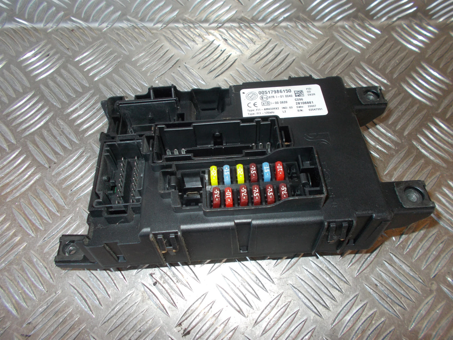 Fiat Grande Punto Startspærre Med OEM Nr. Ophugger Fra Fiat Ophugger