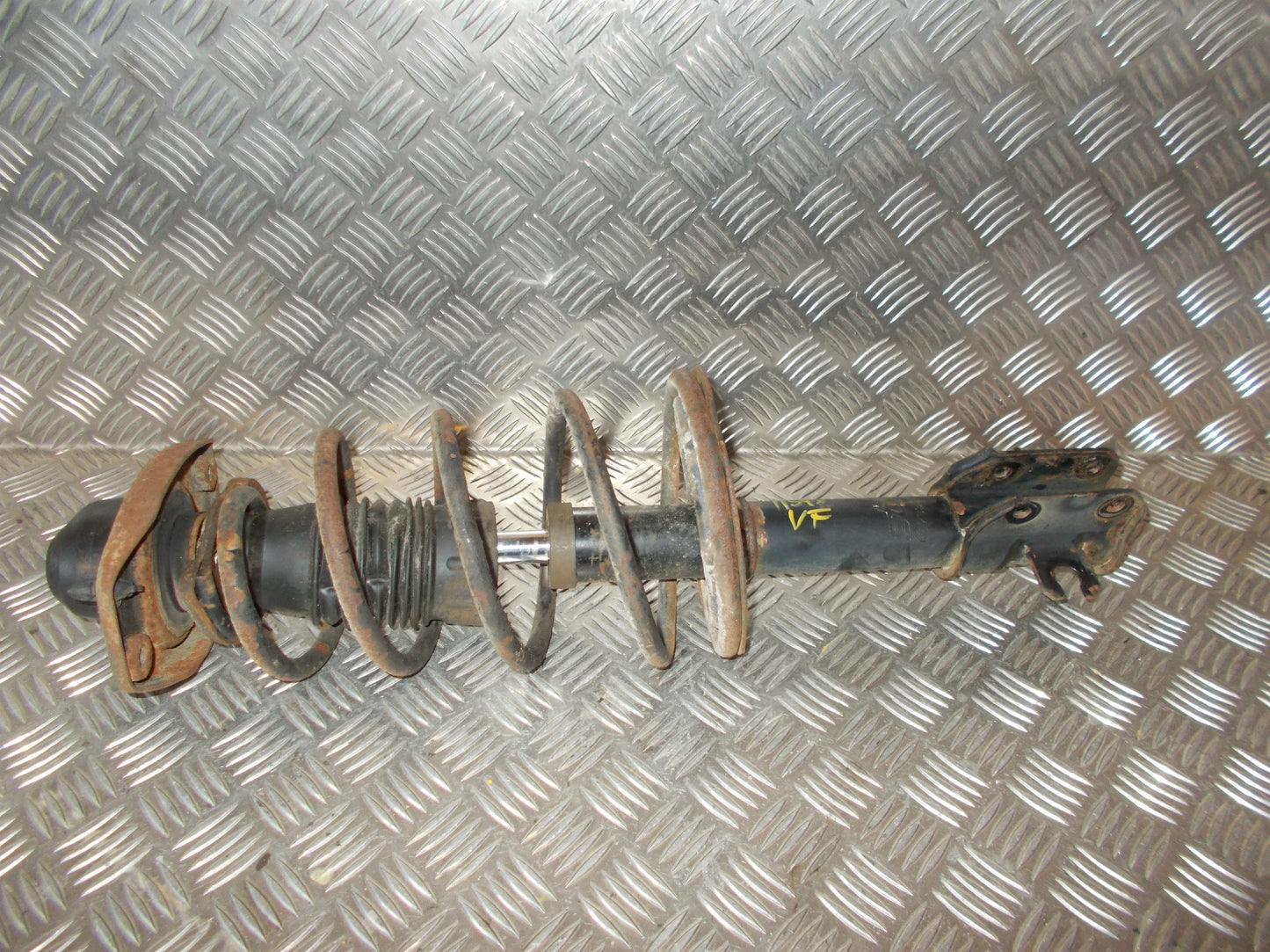 Fiat Punto Fjederben For V Med OEM Nr. Ophugger Fra Fiat Ophugger