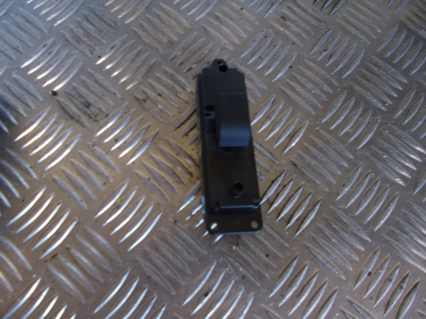 Mazda 6 GH Kontakt Rudehejs Med OEM Nr. GS1D66380 Fra Mazda Ophugger