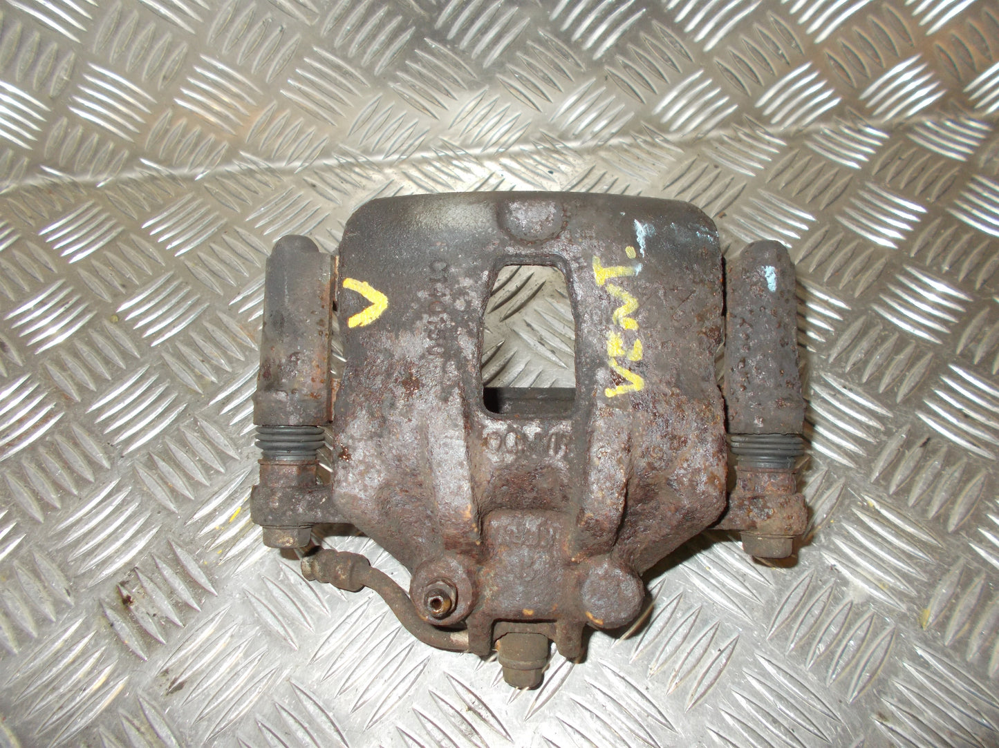 Hyundai I20 NL Bremsekaliber VF Med OEM Nr. 581101J100 Fra Hyundai Ophugger