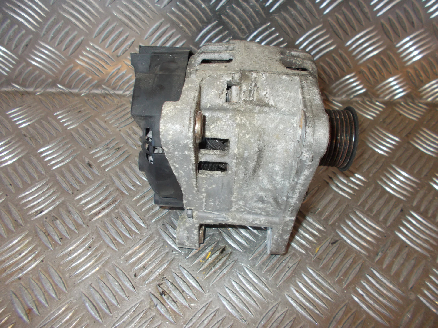 Renault Megane Scenic 2 Generator Med OEM Nr. S543385A Fra Renault Ophugger