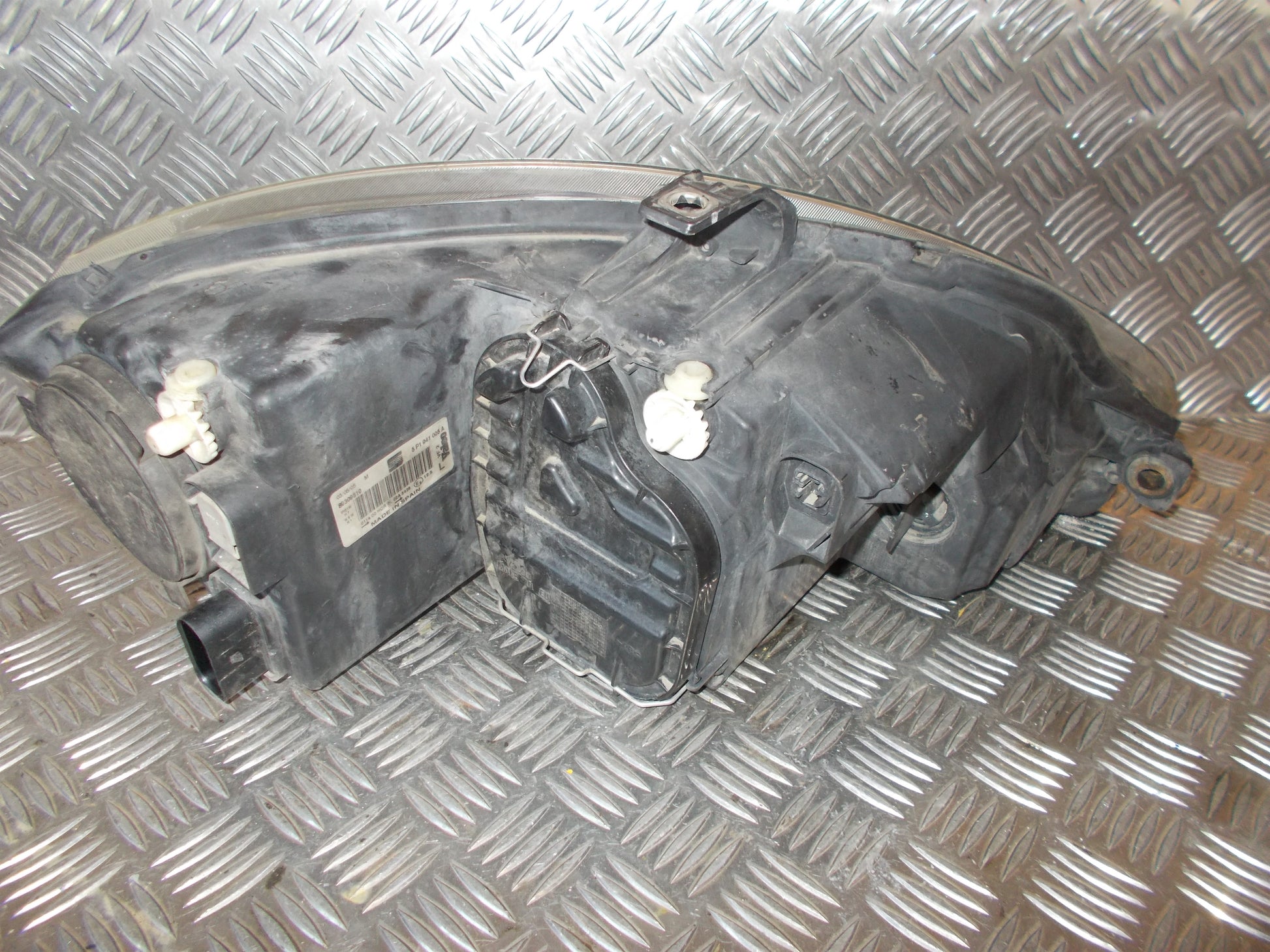 Seat Altea Forlygte Med OEM Nr. 5P1941005E Fra Seat Ophugger