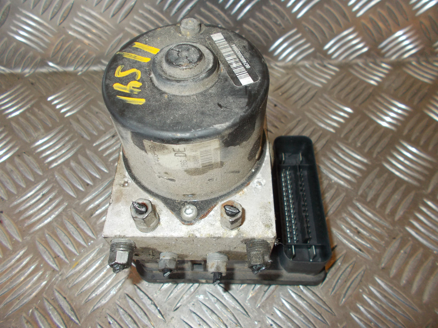 Mazda 3 Bk ABS Pumpe Med OEM Nr. 06210951533 Fra Mazda Ophugger