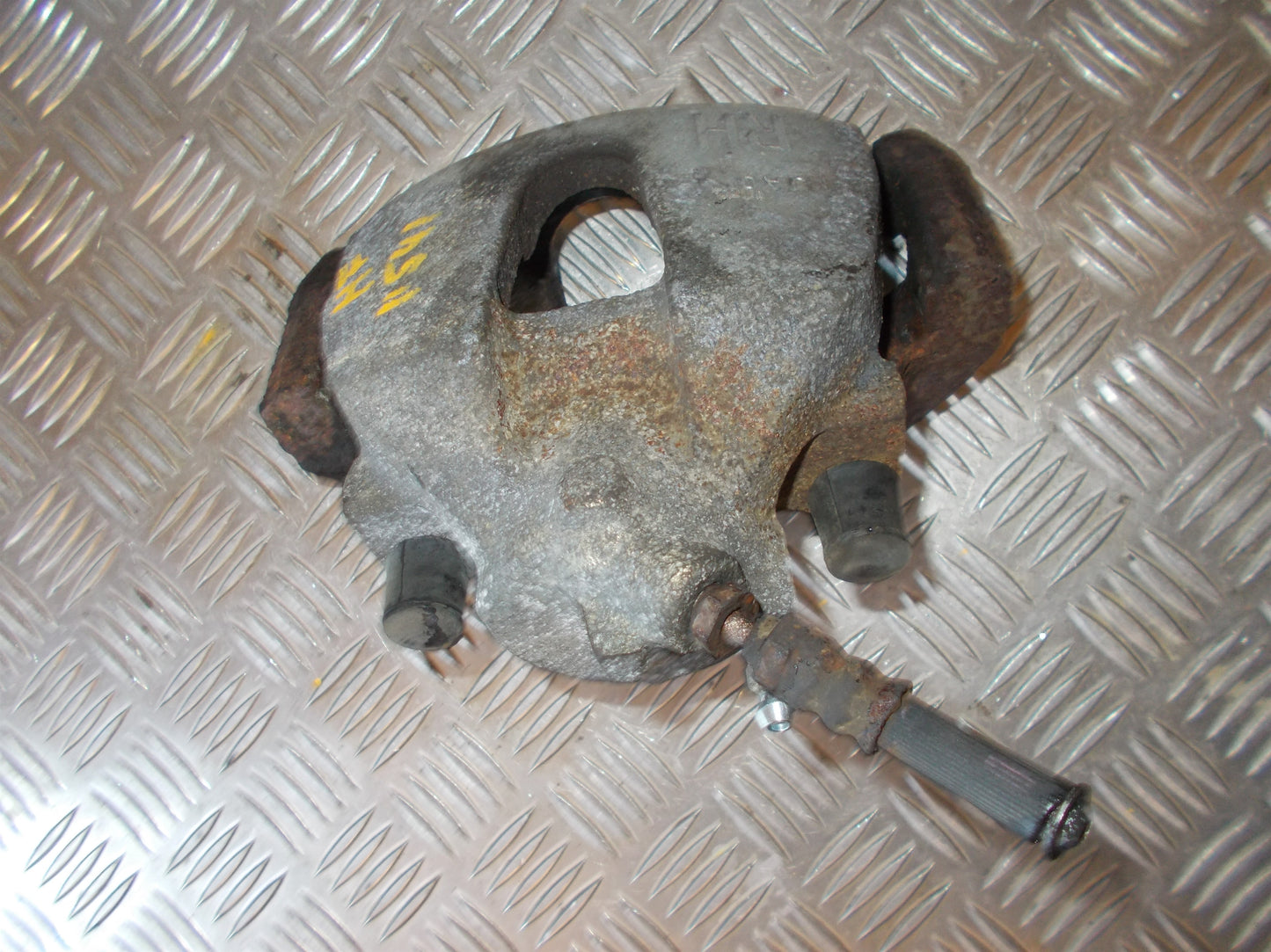 Mazda 3 Bk Bremsekaliber Hf Med OEM Nr. Ophugger Fra Mazda Ophugger