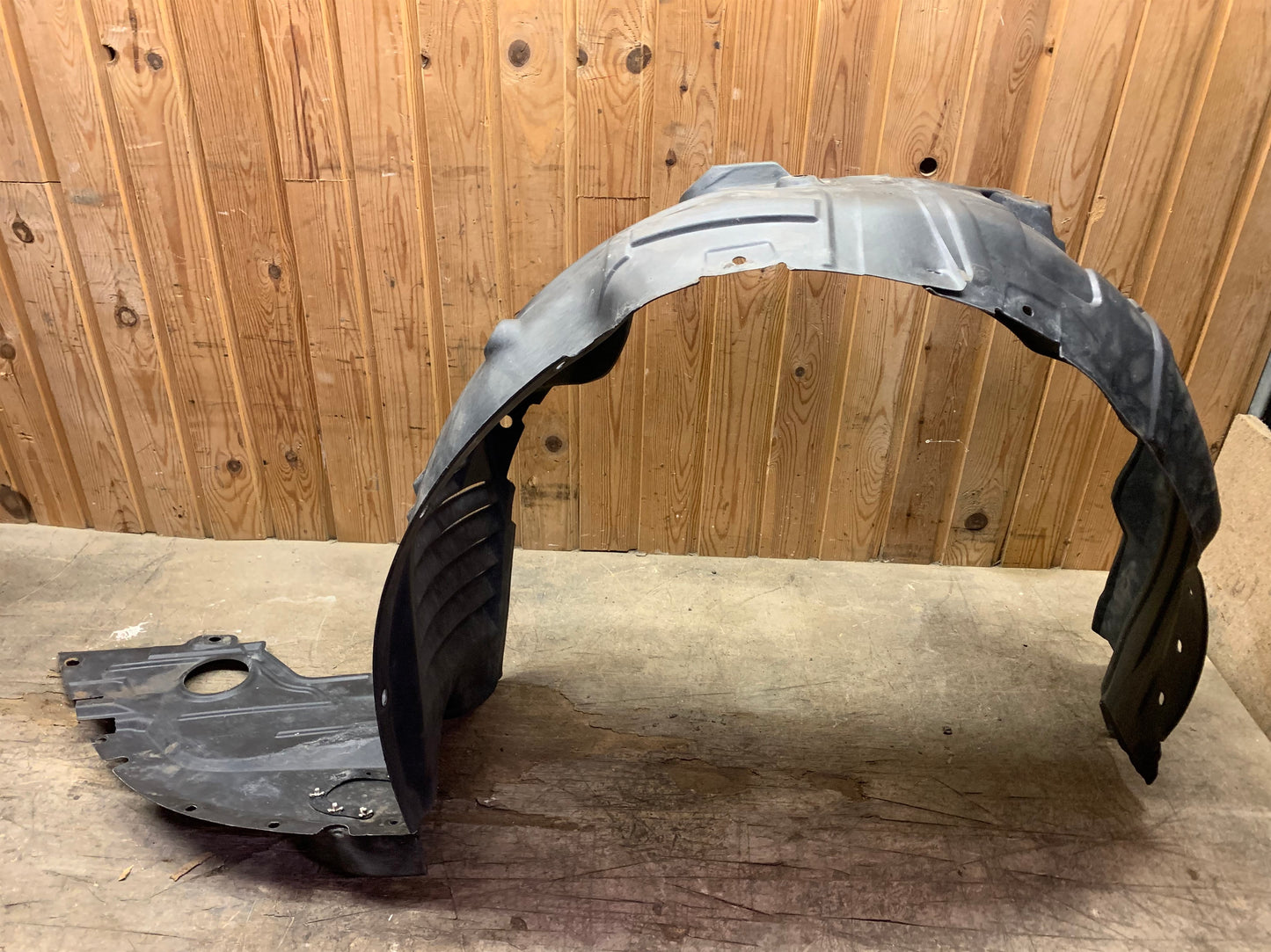 Mazda 6 GH Inderskærm Med OEM Nr. Ophugger Fra Mazda Ophugger