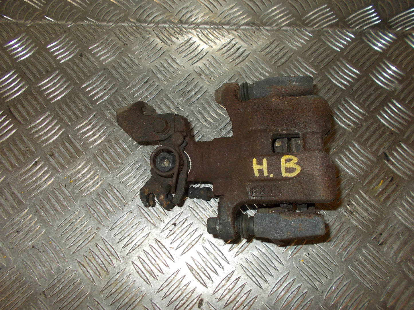 Mazda 6 Gh Bremsekaliber Hb Med OEM Nr. Ophugger Fra Mazda Ophugger