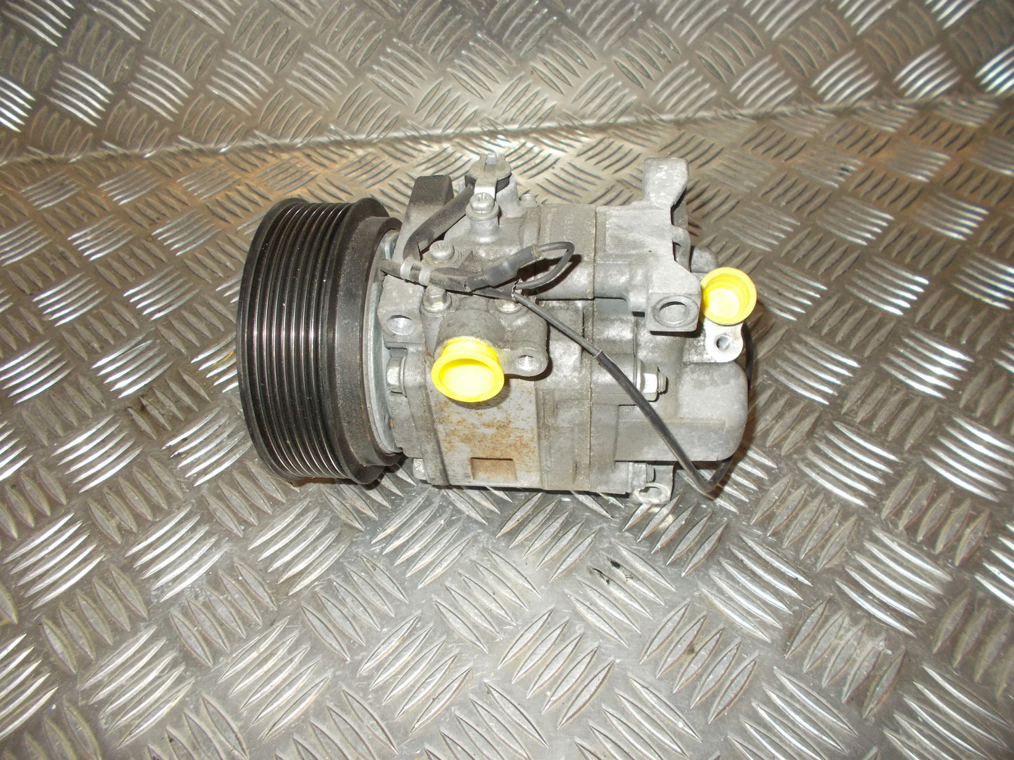 Mazda 6 GH Aircondition Pumpe Med OEM Nr. G1105619 Fra Mazda Ophugger