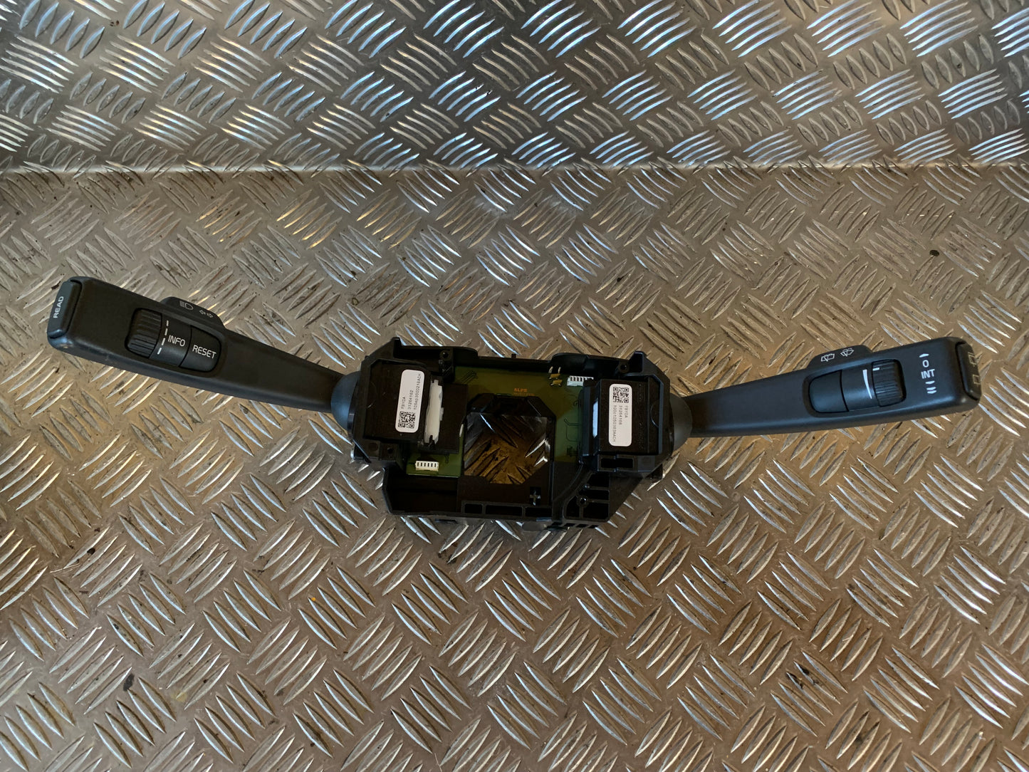 Volvo S60/V60 Kontakt Combi Med OEM Nr. 31264162 Fra Volvo Ophugger