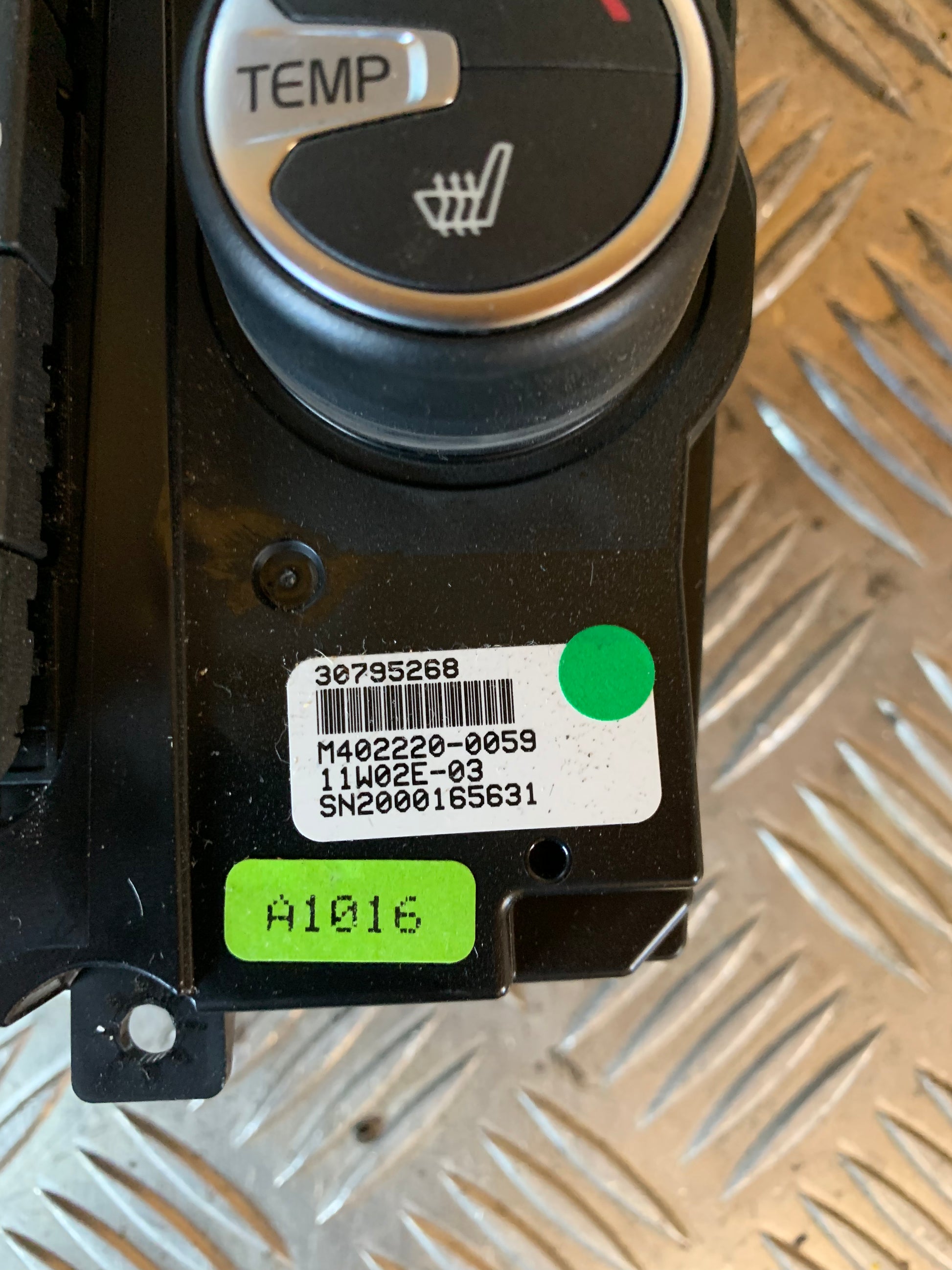 Volvo S60/V60 Varmeregulering Med OEM Nr. 30795268 Fra Volvo Ophugger