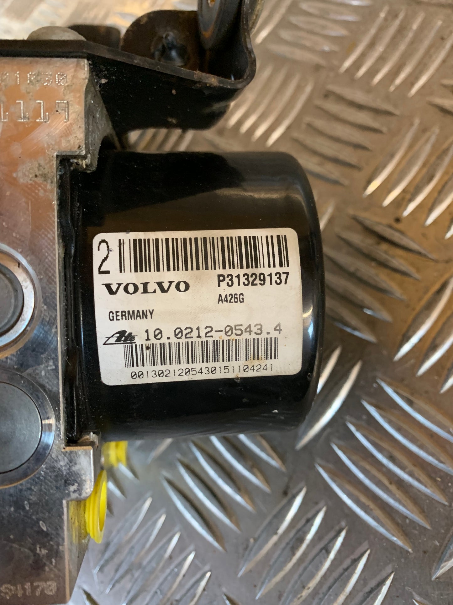 Volvo S60/V60 Abs Pumpe Med OEM Nr. P31329137 Fra Volvo Ophugger