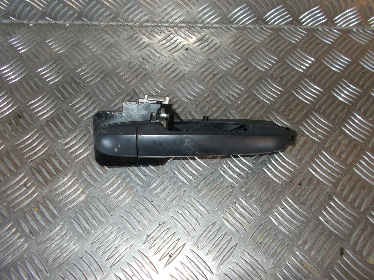 Kia Ceed Håndtag Udvendig Med OEM Nr. Ophugger Fra Kia Ophugger