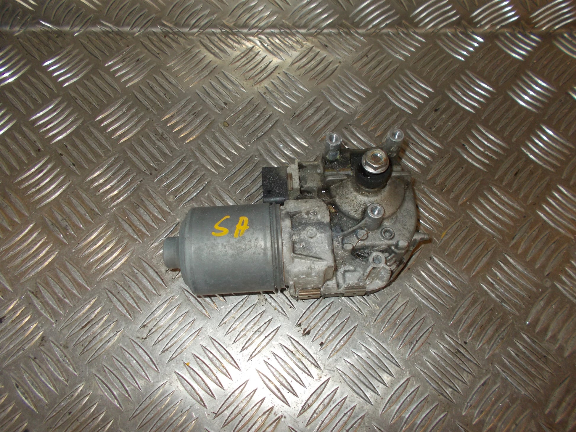 Volvo S60/V60 Viskermotor Med OEM Nr. 1397220628 Fra Volvo Ophugger