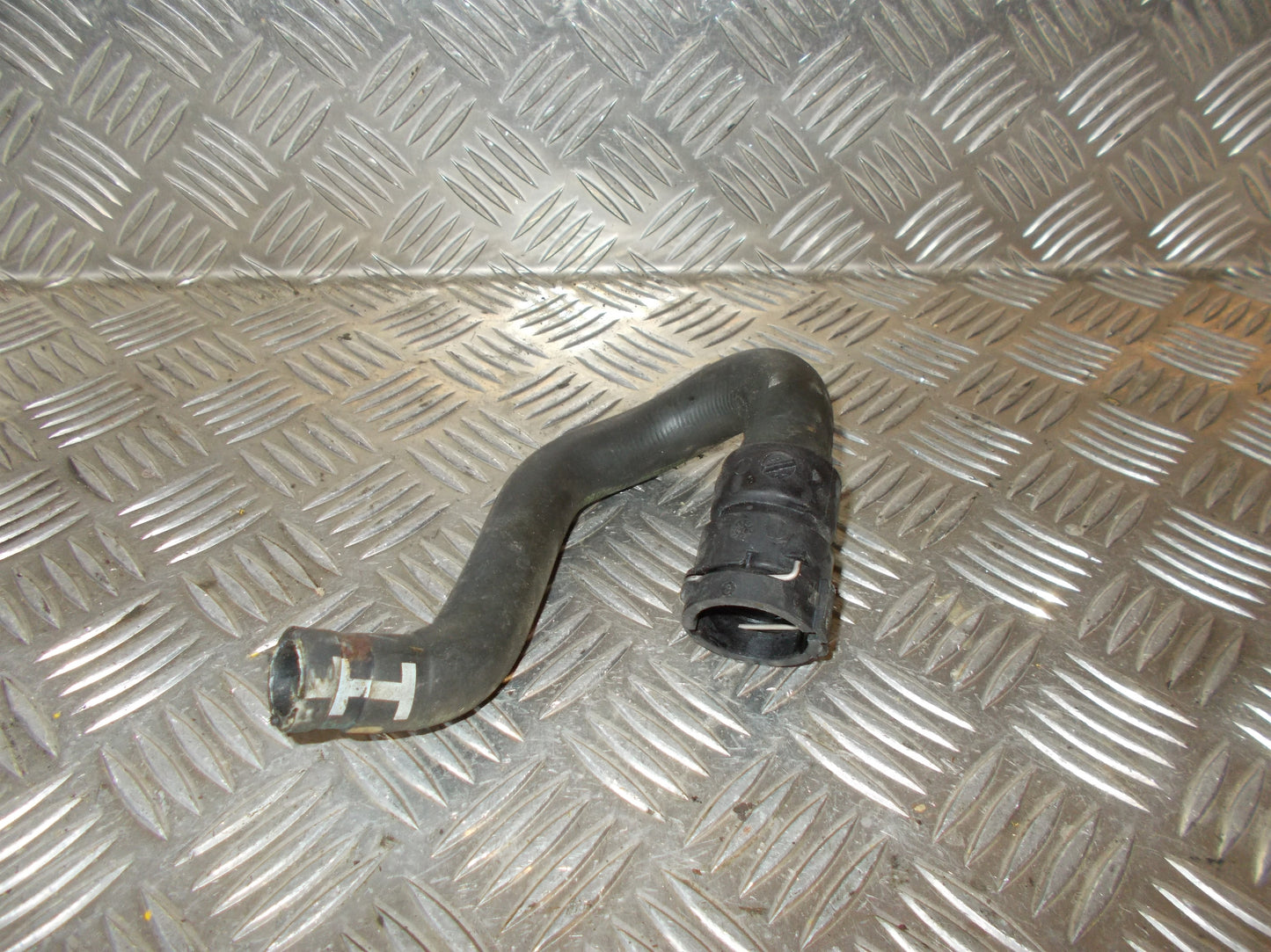 Volvo S60/V60 Køler Slanger Med OEM Nr. 6G918274 Fra Volvo Ophugger