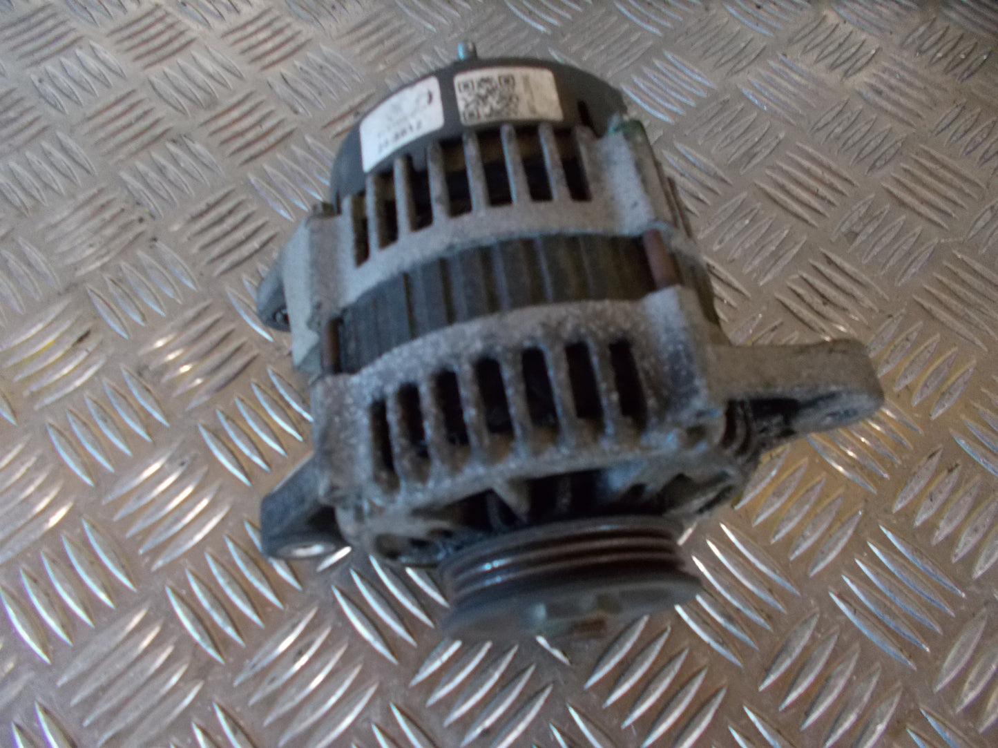 Chevrolet Matiz Generator Med OEM Nr. 285612 Fra Chevrolet Ophugger